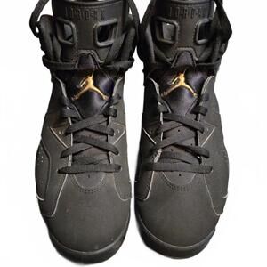 Air Jordan 6 DMP 2019 Retro Black and Gold Sneakers MENS SZ 10